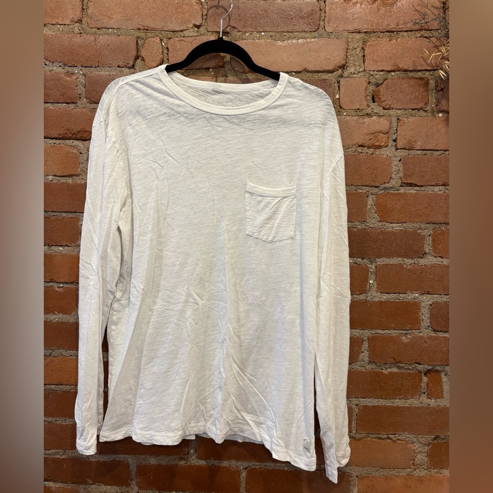 Men’s Vuori White Long Sleeved Shirt with Chest Pocket
